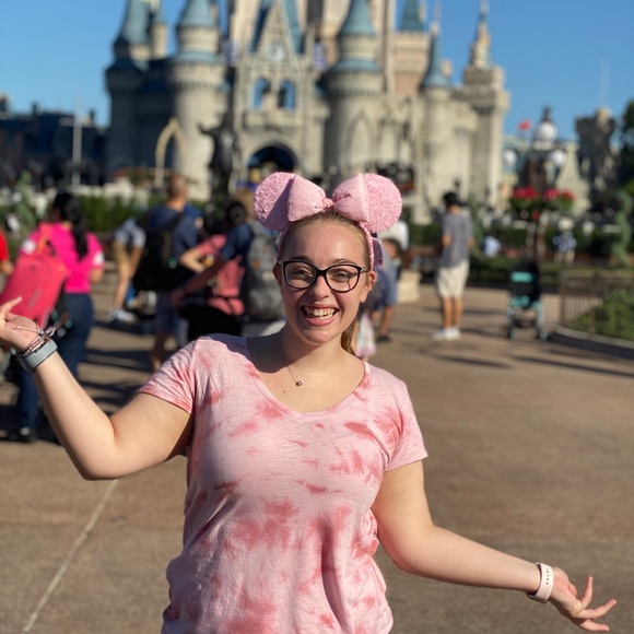 Meet your Posher, Joanne - Picture 2 of 6